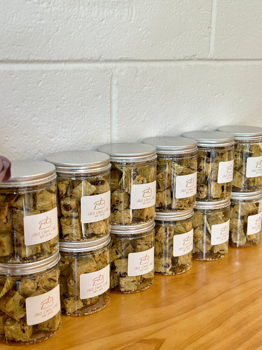 Pistachio with cranberry marshmallow crunch