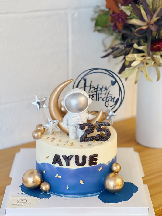 Astronaut Birthday Cake