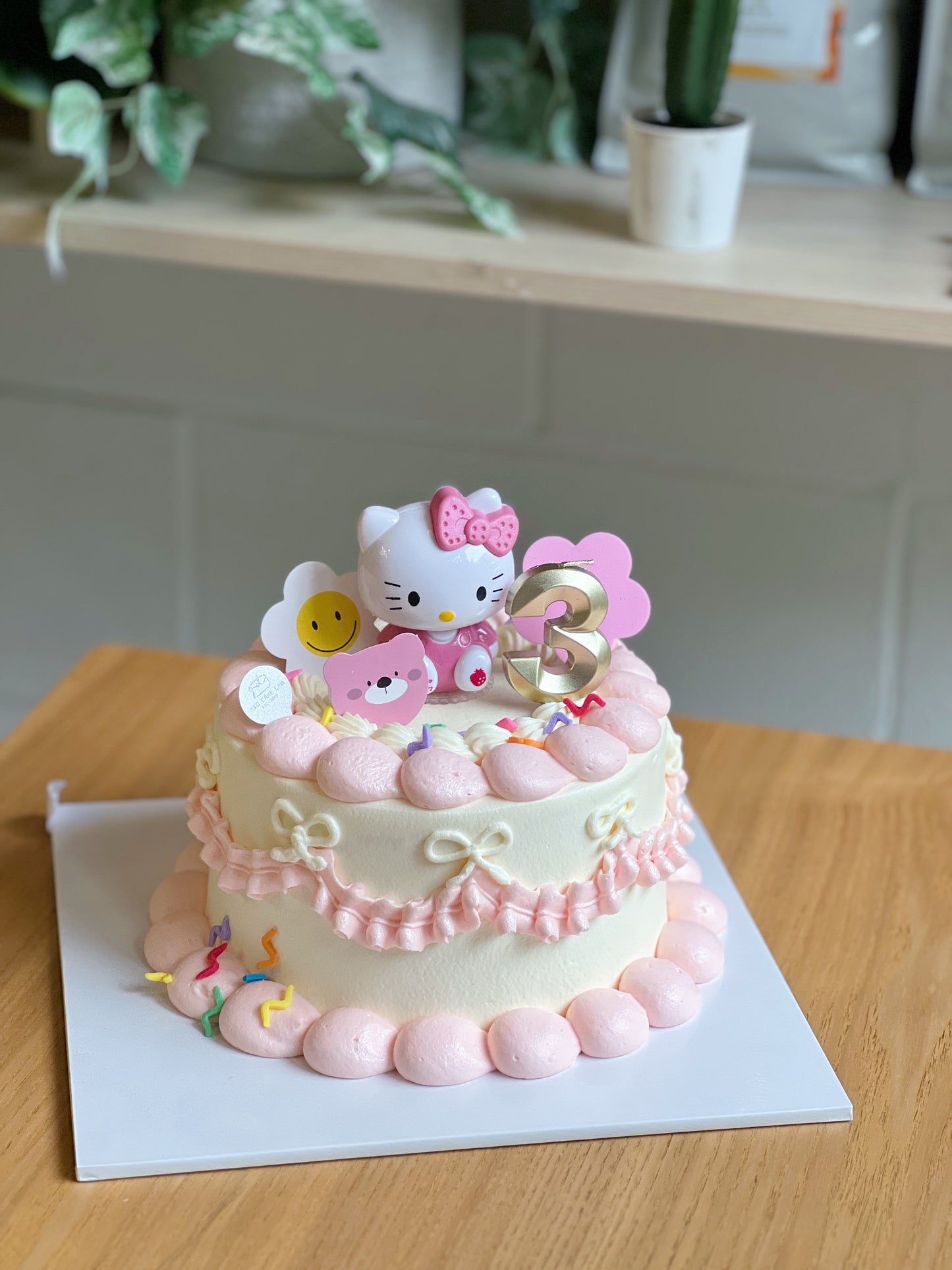 Vintage Hello Kitty Cake