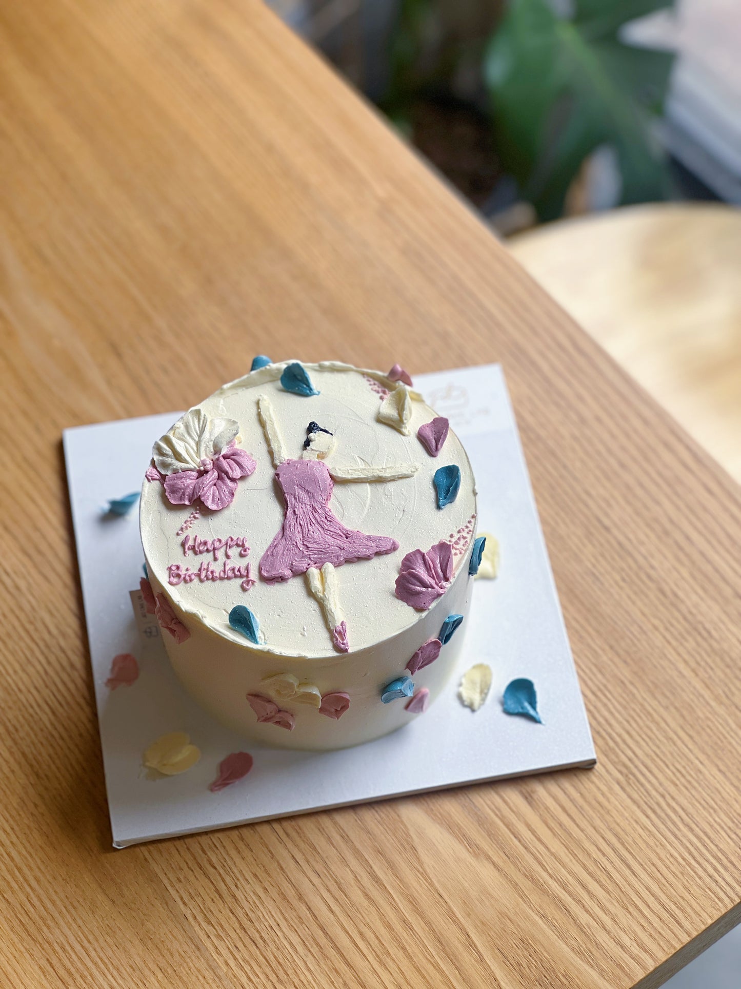 Ballerina Palette Sketch Cake