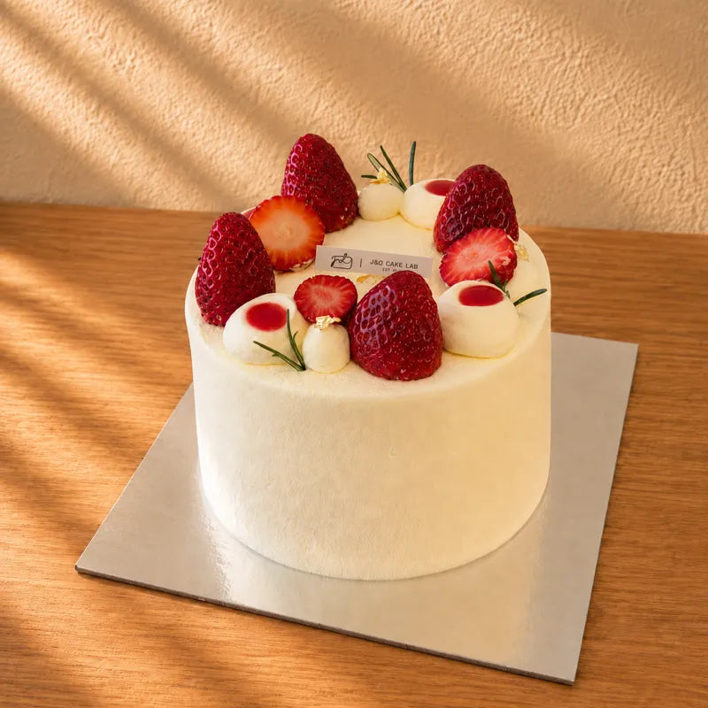 Berry Party Cream Cake